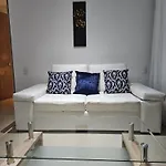 Lujoso Apartamento Sector Morros Vista al Mar